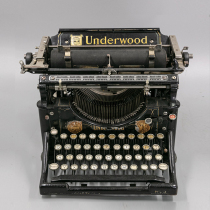 Underwood typewriter 1910S US Made normal use of retro collection nostalgia Chen set art gifts