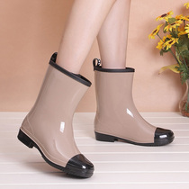 Rain shoes womens fashion models wear summer and autumn cute non-slip thickening wear-resistant sock socks warm water shoes rain boots