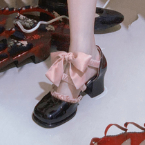 The small crowdfunding upper foot is super nice ~ ~ sweetheart square head Mary Jane high heels with single shoes