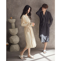  Couple pajamas womens spring and autumn pure cotton nightgown 2021 new mens cotton morning gown autumn and winter long bathrobe
