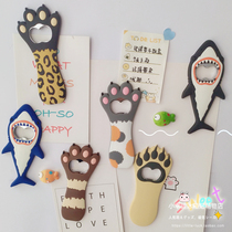 Japanese ins creative personality cute magnetic cat claw refrigerator sticker magnetic beer bottle opener wine starter