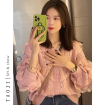 Temperament Ocean Qi Lotus Leaf Lace Lace Splicing Long Sleeve Blouse Early Spring New Design Sense Hollowed-out V Collar Pink Sweater