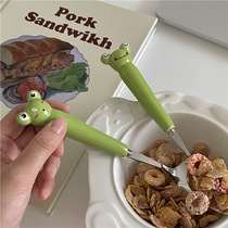 (By the way a few) very textured big-eyed frog ceramic spoon childrens spoon rice spoon sweet fork