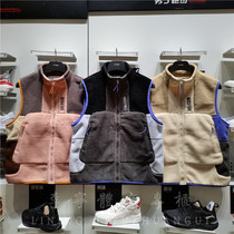 Li Ning 2021 winter new stand-up collar BADFIVE basketball series mens plus velvet loose knitted vest AMDR045