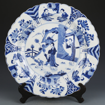 Qing Kangxi blue and white maid baby play big antique porcelain antique antique collection genuine bag Old Fidelity old goods
