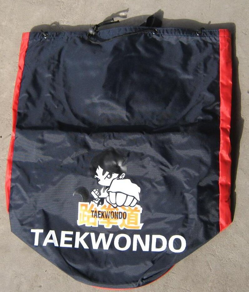 Qin vertical MY4229 Taekwondo boxing loose play protective gear bag adult children increase the shoulder bag Oxford cloth waterproof layer