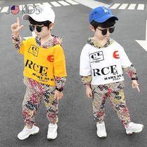 Hong Kong boys two sets of spring and autumn new small and medium children Katong Lianlian hat and childrens baby sports suit