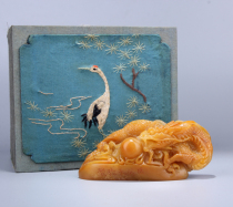 Tian Huang Yunlong fire bead seal Wenplay Kuang De auction x2331
