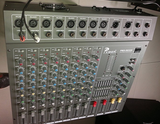 [511.50] 8 Channel Mixing Station Puton 832D Mixing Station with