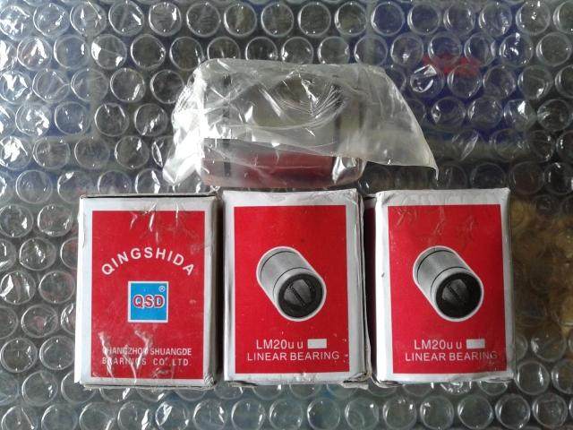 Straight bearing LM20UU LM203242