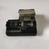 Used American Corning A8 fiber cutter can cut special and titanium-containing fibers