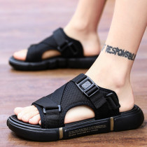 Slippers Male external wear 2022 Summer new Korean version Trend casual mens sandals outdoor Rome cool tug