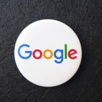 Google Google Pin Bag Badge Brooch Fridge Magnet IT Programmer Computer Technology Peripheral Souvenir