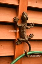 Garden Groceries Eurostyle Retro Iron Art Personality Wall Tiger Hook Cast Iron Gardening Supplies