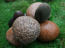 Natural colored large cobble fish tank landscape turtle sun stone garden fake mountain stone courtyard stone