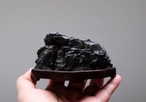 Lingbi Stone Natural Raw Stone Lingi Wall Drip Lotus Stone Book House Case Head Stone Boutique Mountain Shaped Bonsai Accessories Stone swing piece