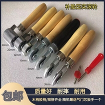 Automobile tire tire pressure wheel tire repair roller compaction roller cold glue sheet tire repair pressure wheel repair tool