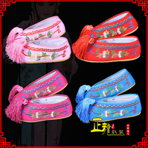 Zhenglong costume Peking opera Yue Opera Opera shoes drama Miss Huadan embroidered shoes ox straw grass flower flat color shoes