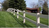 Racecourse two-layer fence Two-fence fence Horse training circle Racecourse isolation fence