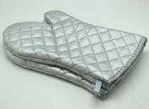 31 cm thickened lengthened thermal insulation gloves * baking oven gloves * high temperature thermal insulation gloves * RMB15 one pair