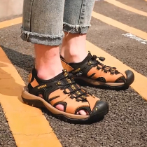 Baotou sandal mens real leather driving beach shoes big code sandals sandals sports Cave holes shoes ChauRoma shoes climbing Mountain covered water shoes