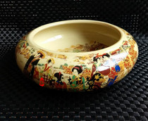 Jingdezhen ceramic ware Ming and Qing classical enamel maids pen wash room utensils large ashtray