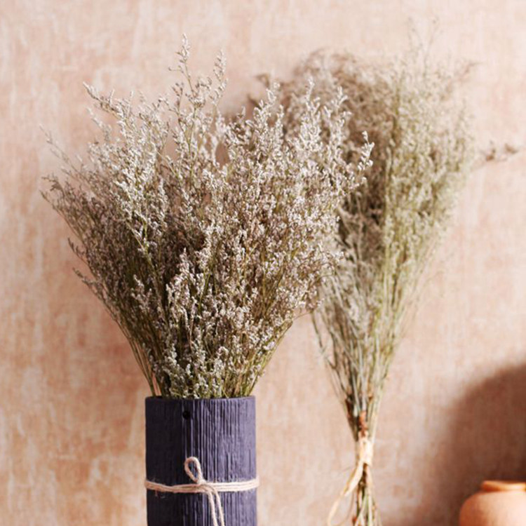 Lover grass dried flower flower flower flower flower arranged hotel home coffee table placed decorative bouquets full of stars Yunnan