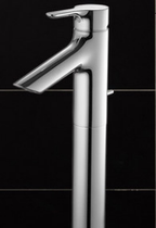 Home TOTO washbasin basin sitting faucet single hole single handle hot and cold faucet
