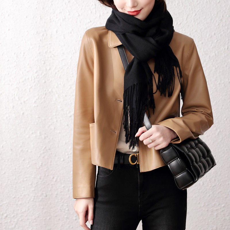 Heavy recommended imported small sheepskin leather womens short square collar jacket small leather jacket 2020