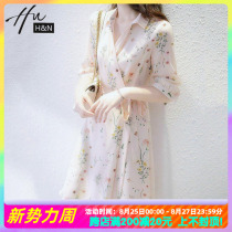 French floral dress female summer 2021 new cross V-neck lace-up waist thin temperament small skirt