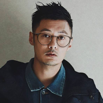 Yu Wenle with pure titanium myopia glasses male tide can be equipped with degree round frame flat mirror female Net red eye frame