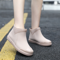 Four Seasons Fashion Rain Shoes Women Korean version of the trend fashion outside wearing water shoes non-slip wear-resistant rain boots soft bottom short tube