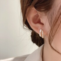 Shell double layer stud earrings female summer niche simple 925 silver earrings Korea Dongdaemun shell ring earrings earrings