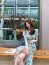 Rouje xutem dress21 spring and summer small crowdlaw-style retro temperament opener v collar crushed floral dress woman