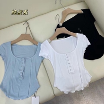 famous spring and summer 2021 new u-neck design sense small waist careful machine pure desire wind T-shirt womens short sleeves