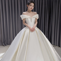One-shouldered French satin light wedding dress 2021 new summer bride court style main yarn temperament high-end smearing