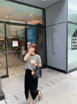 South Korea kissradio this seasons favorite texture fashionable front slit thin skirt two colors into 6116121