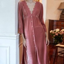 New nightgown pajamas womens dress Spring and Autumn Winter and Summer French retro romantic long sleeve gold velvet home clothes can be worn outside