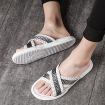 European station upscale herringbone tugging men 2022 Summer new daily fashion trendy beach casual sandals