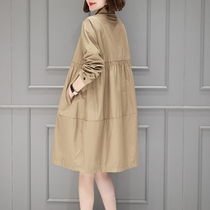Light khaki windbreaker womens spring and autumn long section 2021 new temperament small thin section womens autumn jacket