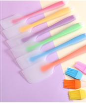 Baking tools High temperature stirring knife Cream cake one-piece silicone scraper Soft scraper large rubber scraper