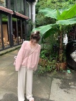 Zhenzhen family Korean version of small fragrant wind knitwear women 2021 early autumn new coat V neck sweater coat cardigan