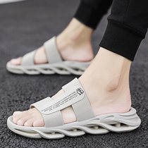 Slippers mens summer 2022 new indoor outside wearing non-slip soft bottom abrasion resistant mens beach Vietnam lined with sandals