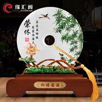 Gift Rong retired souvenir enamel color safe buckle ornaments New year custom lettering to colleagues teacher elders