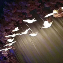 Wedding props LED gull gull pigeon bird auspicious pigeon hanging string wedding stage welcome area ornaments