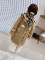 Pint childrens dress 2021 Winter female CUHK Scout English Yinglun Wind Horn Button with a long section of wide version of fur in the hat