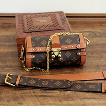 New cylindrical bag pet hand carrying small bag women slung fashion Joker leather small round bag chest bag