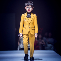 Boy suit suit suit three-piece set 2021 new yellow childrens dress handmade embroidered catwalk suit
