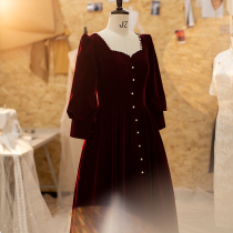 Autumn and winter 2021 new bride toast long sleeve square collar wedding golden velvet dress wine red dress