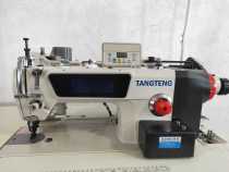 Differential computer car retrofitted with synchronous upper and lower rear trailing wheel curtains without twisting and not eating cloth sewing machine